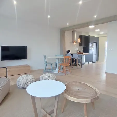 Canido Con Vistas * Ferrol